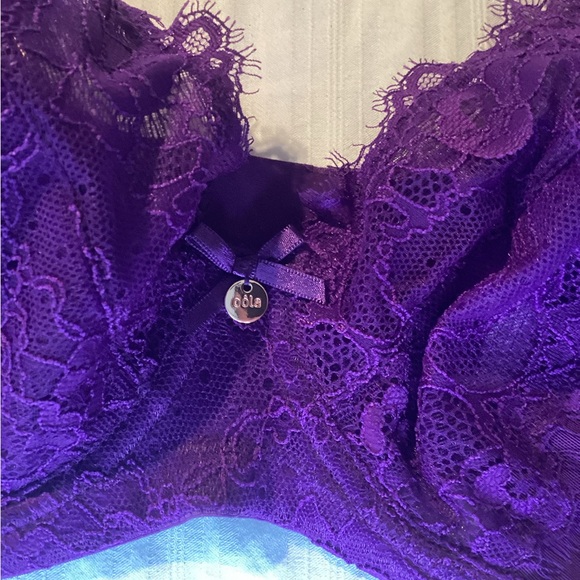Oola purple unpadded bra. - Picture 2 of 7